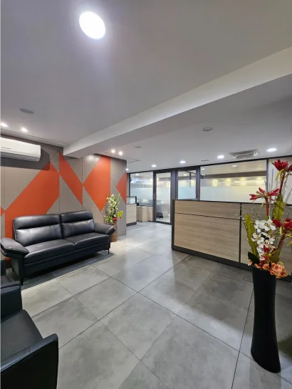 Office Lobby & Reception Hall